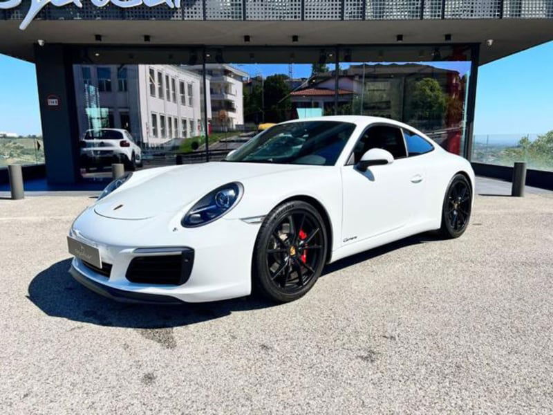 Porsche 911 Coupé 3.0 Carrera S