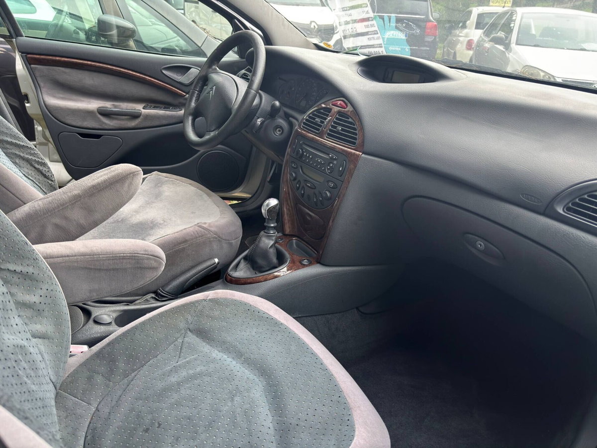 Citroen C5 2.2 HDi cat Exclusive (10)
