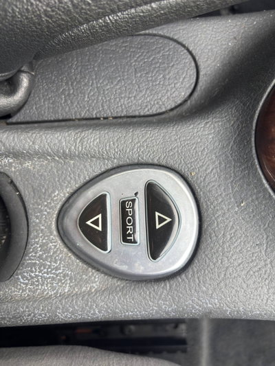 Citroen C5 2.2 HDi cat Exclusive (15)