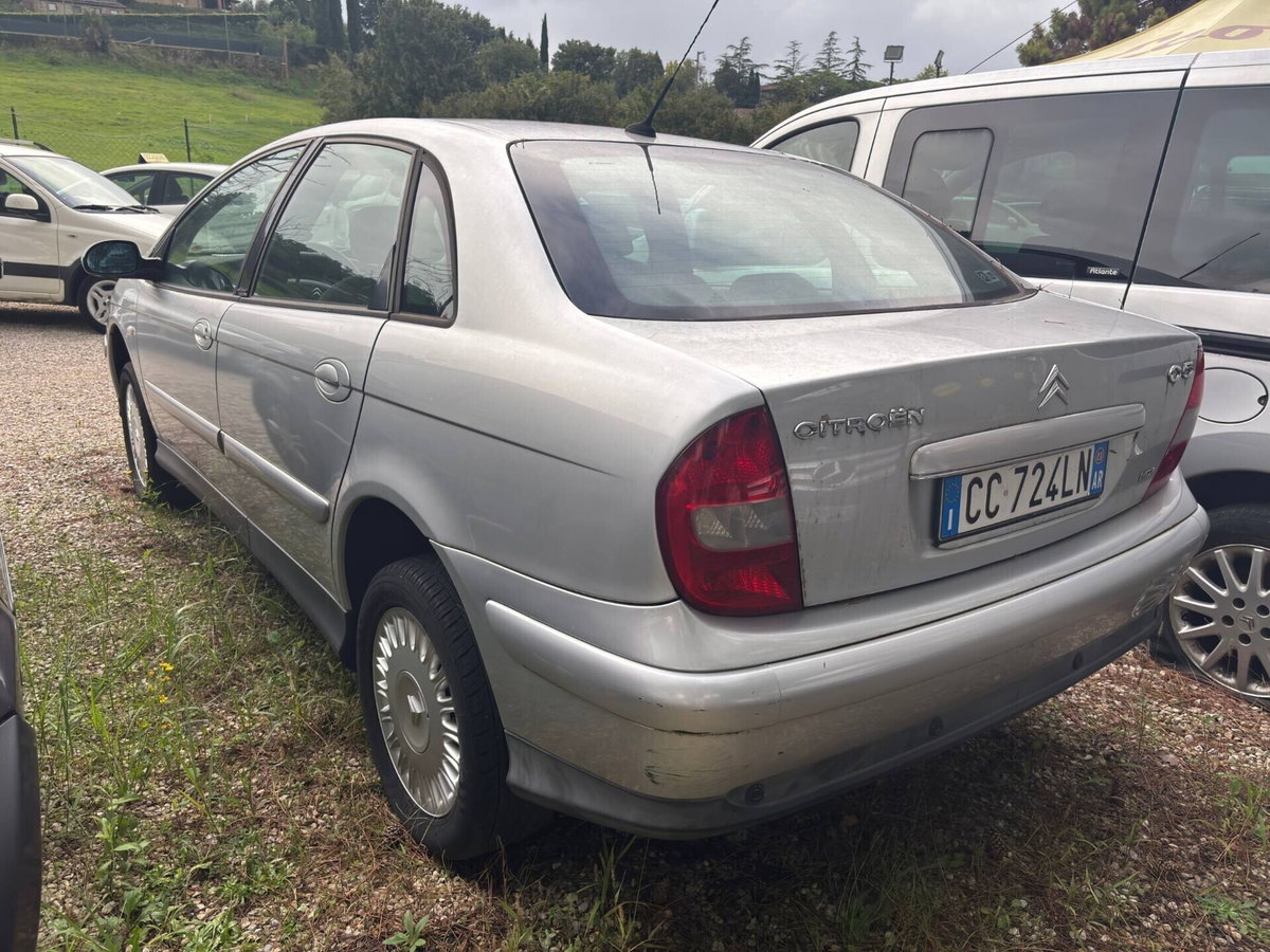 Citroen C5 2.2 HDi cat Exclusive (4)