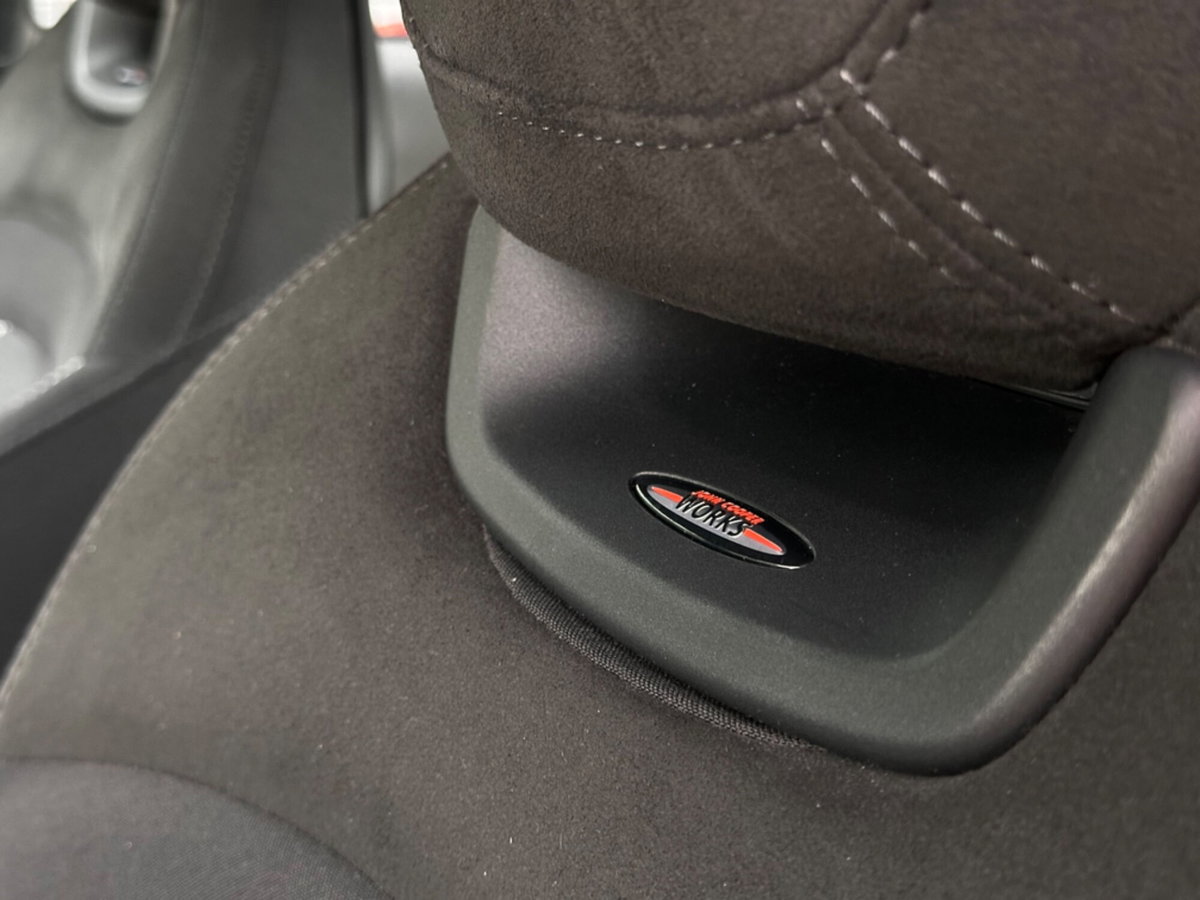 MINI Mini 2.0 John Cooper Works (16)