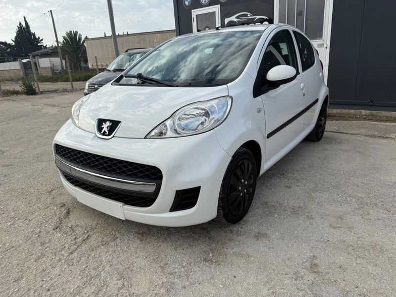 Peugeot 107 68CV 5p. Desir