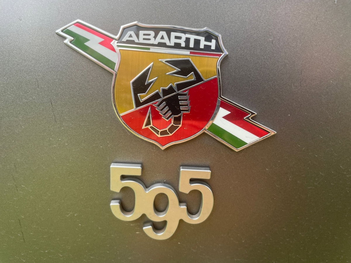 Abarth 595 595 1.4 Turbo T-Jet 165 CV (16)