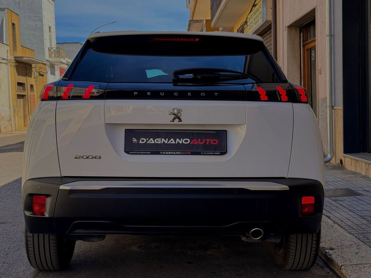 Peugeot 2008 BlueHDi 130 S&S EAT8 Allure Pack (7)