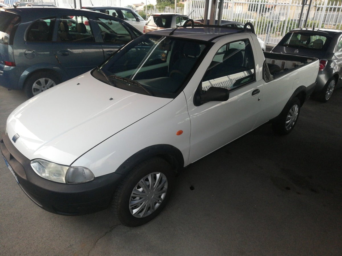 Fiat Strada 1.9 diesel Pick-up (3)
