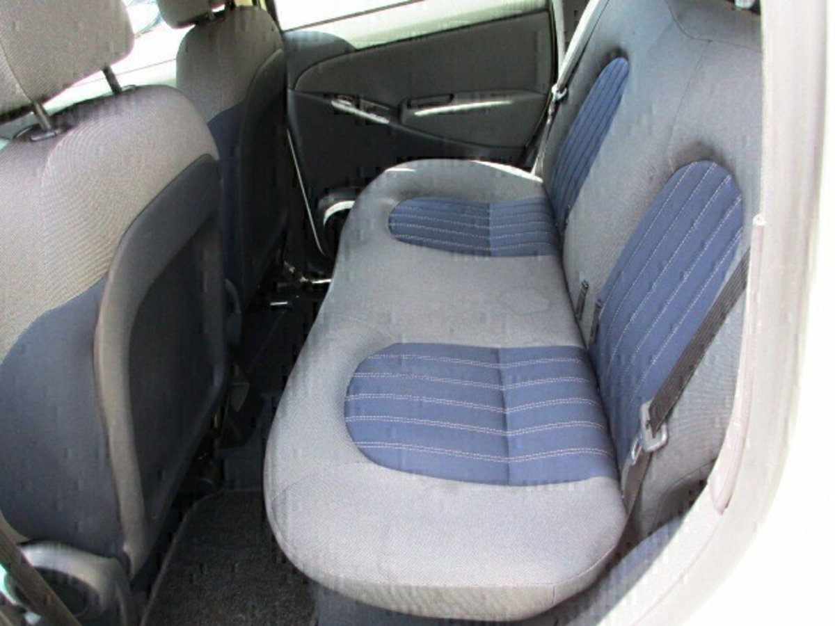 Lancia Musa 1.4 Oro Ecochic GPL (8)