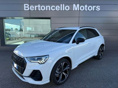 Audi Q3 45 2.0 tfsi Identity Black quattro 245cv s-tronic usata
