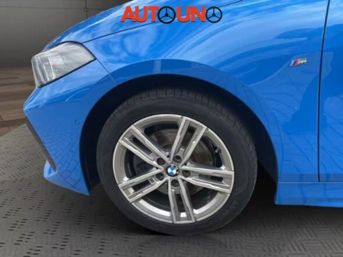 BMW Serie 1 5p. 118i 5p. Msport (18)