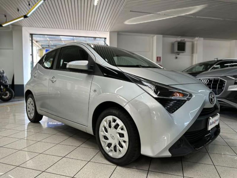 Toyota Aygo X 1.0 VVT-i 72 CV 5 porte Limited Air