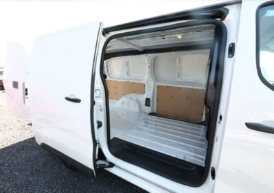 Fiat Scudo Furgone 2.0 BlueHDi 145CV AT8 PL-SL-TN Furgone Lounge (6)