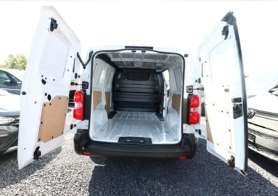 Fiat Scudo Furgone 2.0 BlueHDi 145CV AT8 PL-SL-TN Furgone Lounge (7)