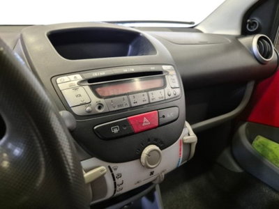 Peugeot 107 68CV 5p. Desir (12)