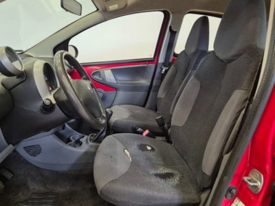 Peugeot 107 68CV 5p. Desir (16)
