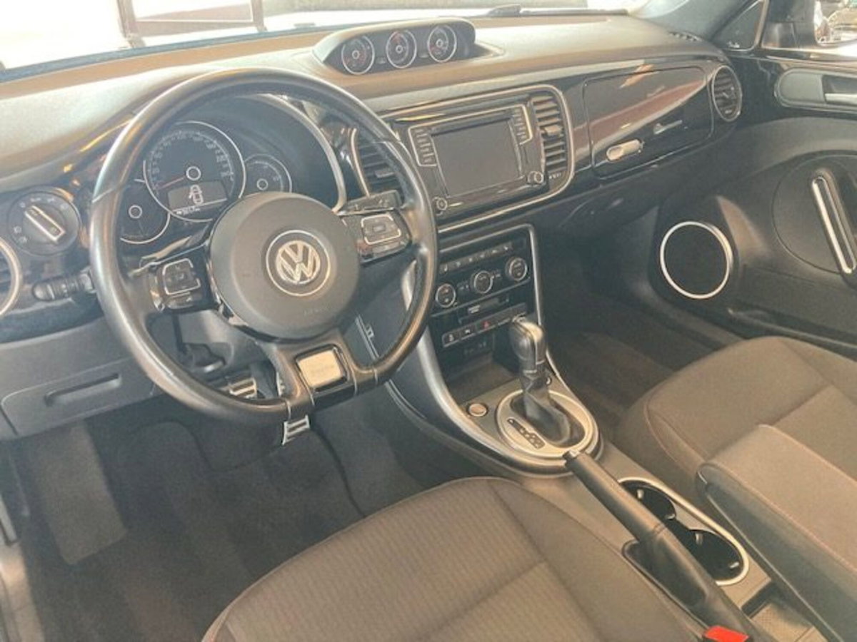 Volkswagen Maggiolino Cabrio 1.2 TSI Design (12)