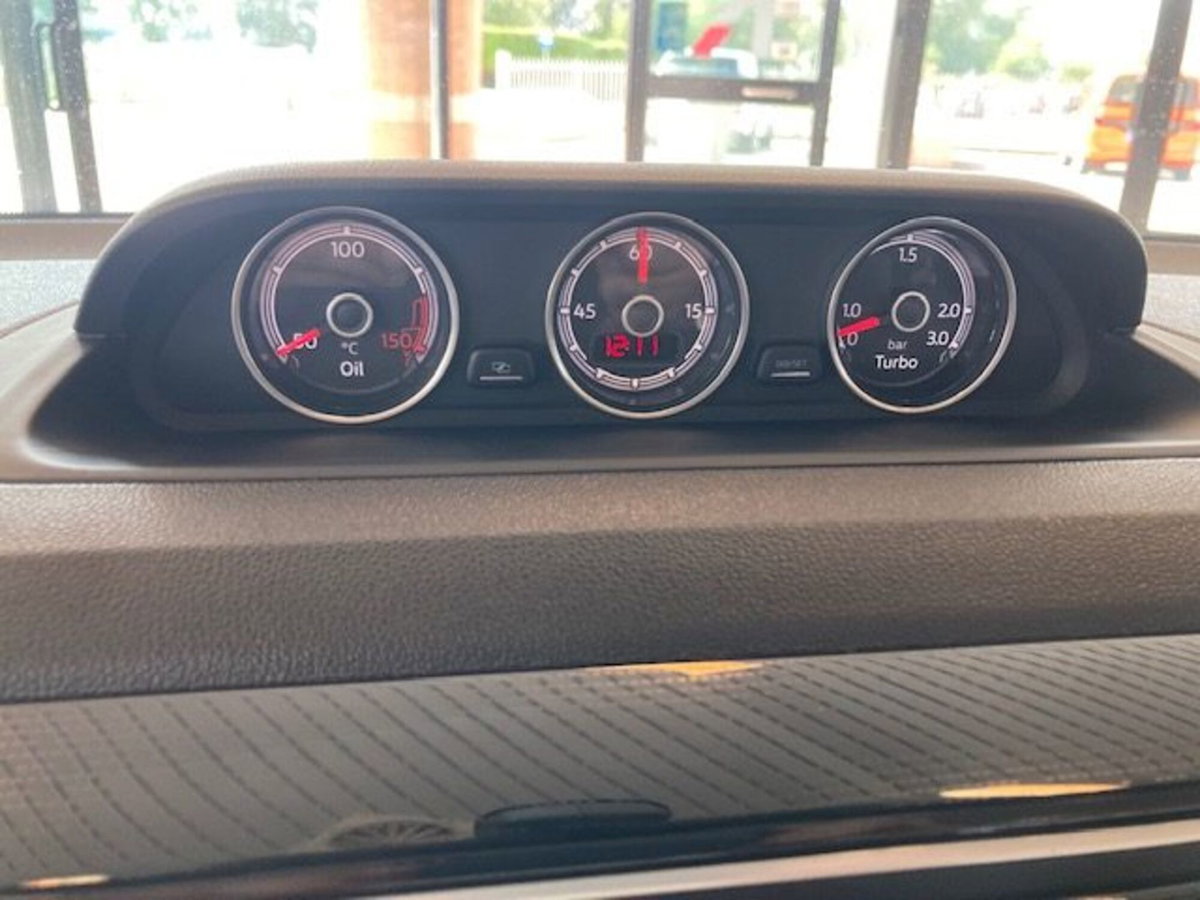 Volkswagen Maggiolino Cabrio 1.2 TSI Design (18)