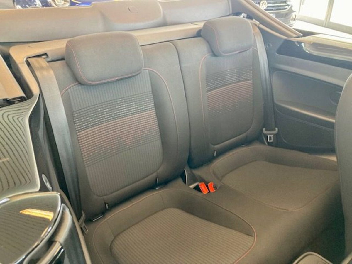 Volkswagen Maggiolino Cabrio 1.2 TSI Design (20)