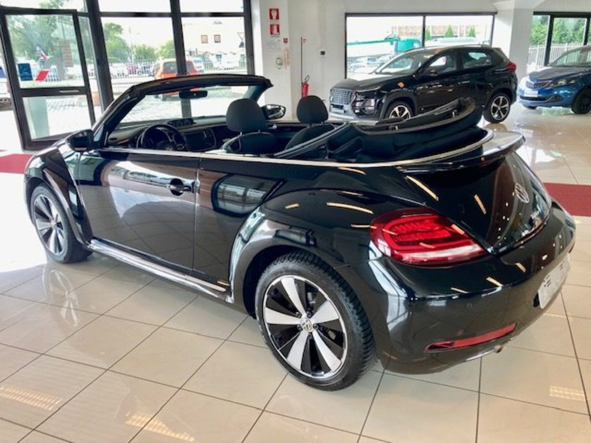 Volkswagen Maggiolino Cabrio 1.2 TSI Design (5)
