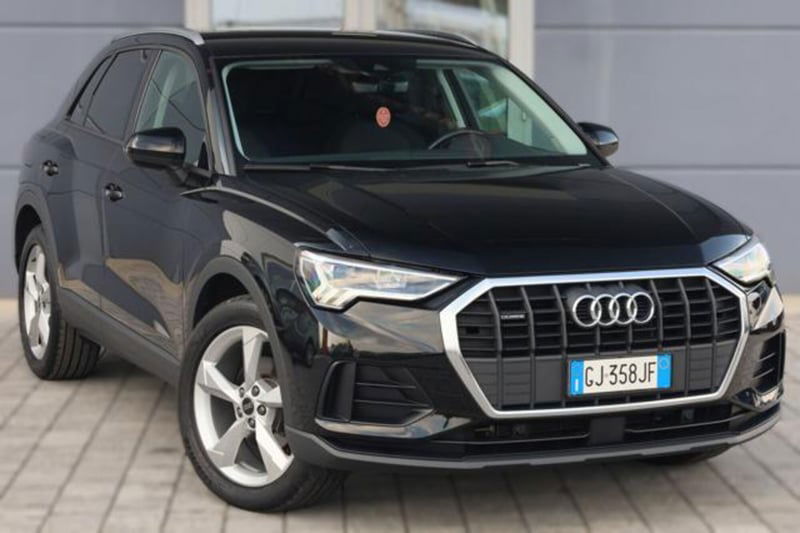 Audi Q3 35 TDI quattro S tronic Business