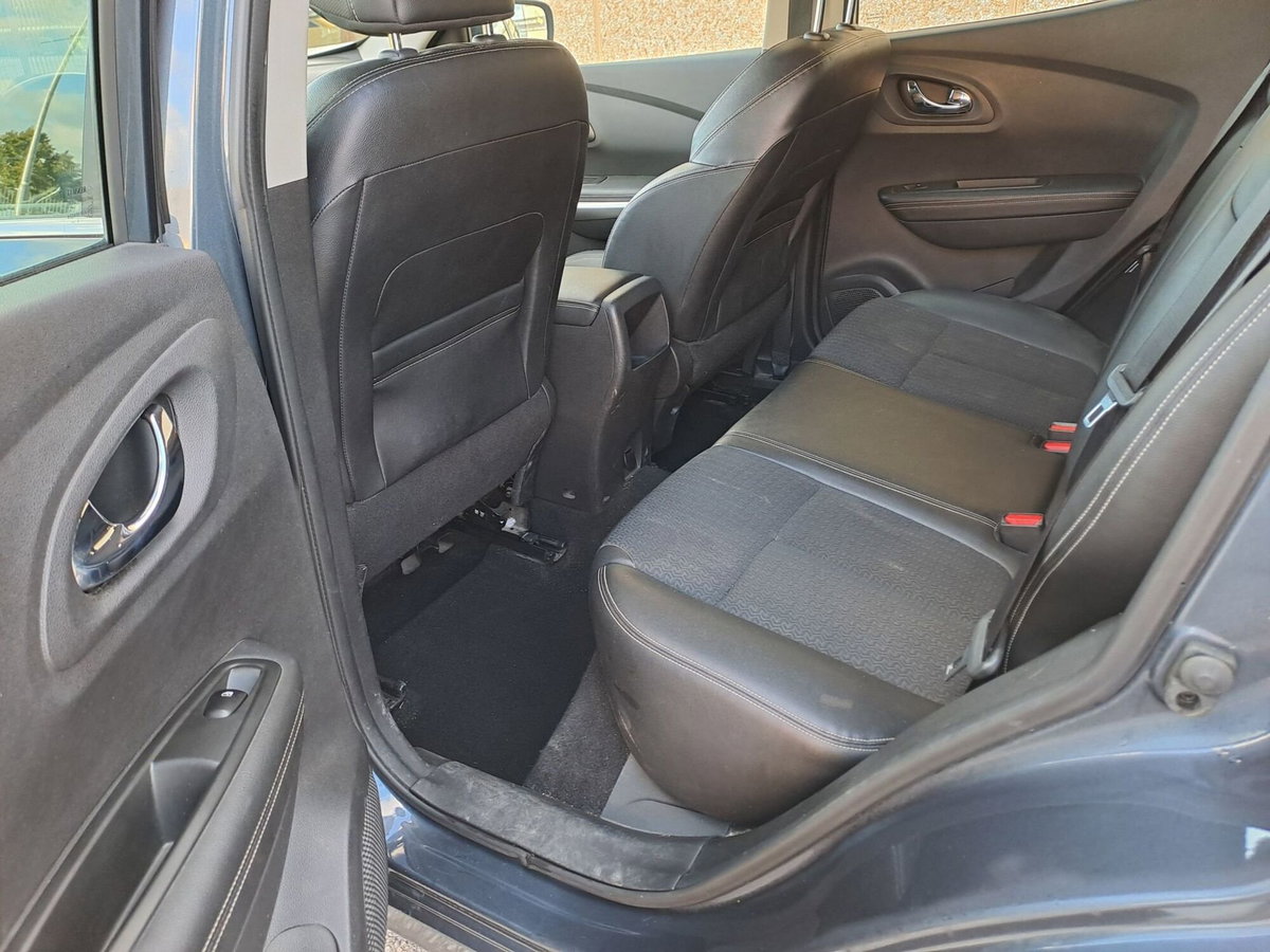 Renault Kadjar 8V 110CV Energy Intens (12)