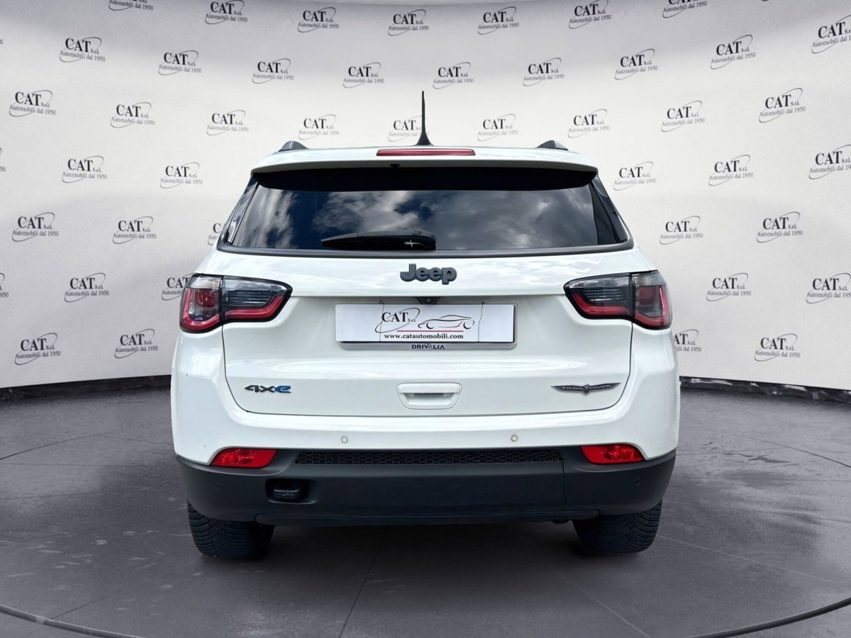 Jeep Compass 1.3 T4 240CV PHEV AT6 4xe Trailhawk (4)