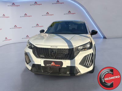 Peugeot 2008 1.2 puretech Active s&s 100cv usata