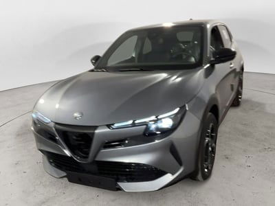 Alfa Romeo Junior 1.2 ibrida Speciale 145cv edct6 nuova
