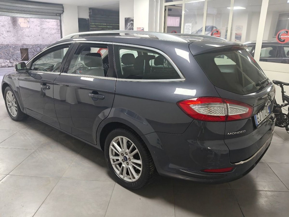 Ford Mondeo Station Wagon 2.0 TDCi Bi Turbo S&S Pow. SW Titanium Business (5)