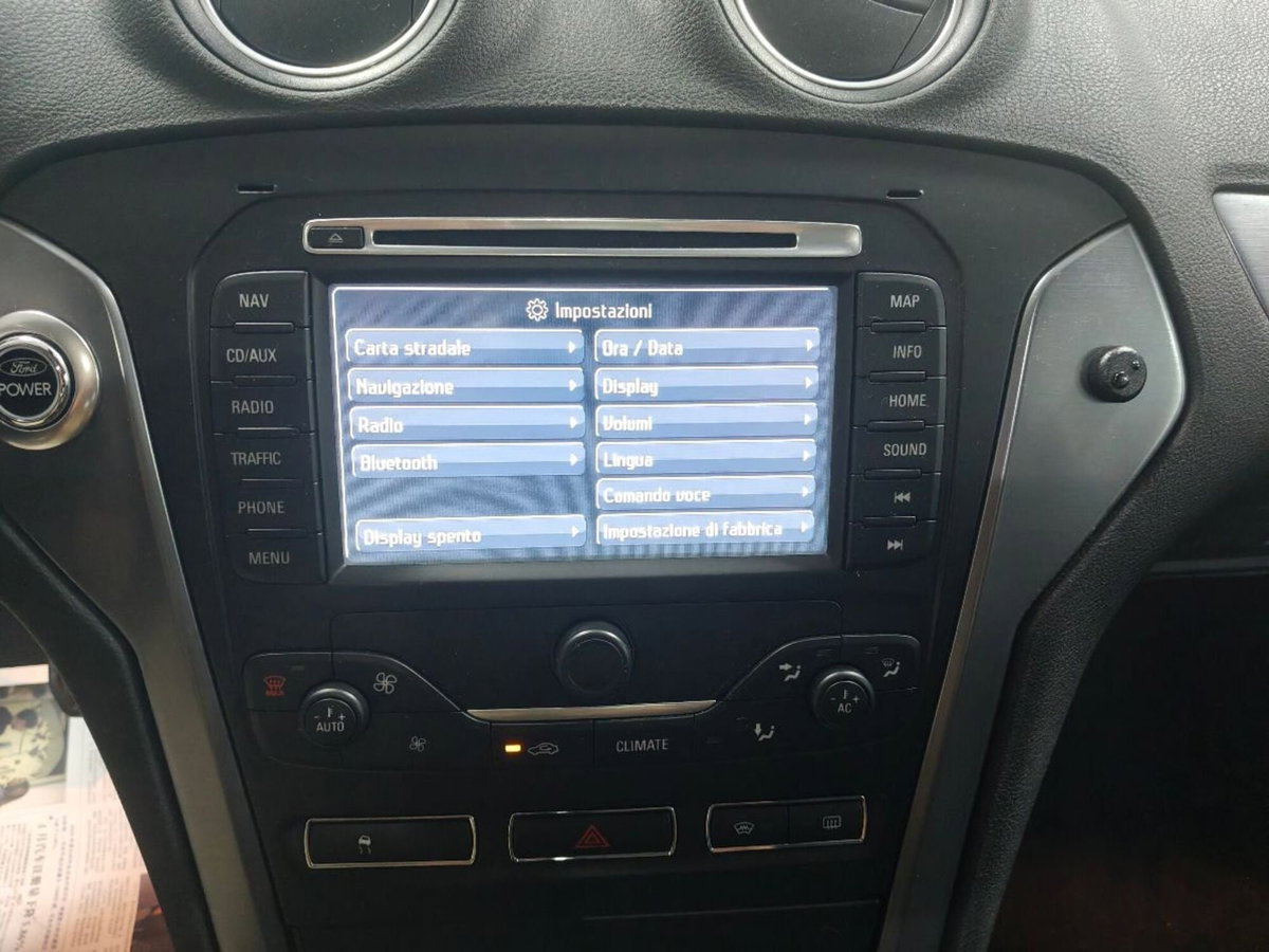 Ford Mondeo Station Wagon 2.0 TDCi Bi Turbo S&S Pow. SW Titanium Business (8)