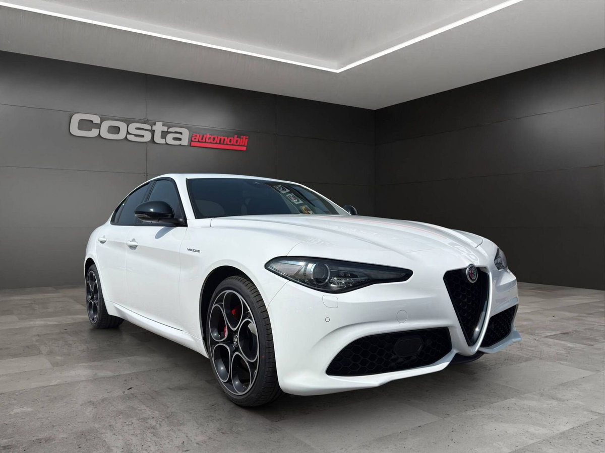 Alfa Romeo Giulia 2.2 Turbodiesel 210 CV AT8 AWD Q4 Veloce Ti (9)