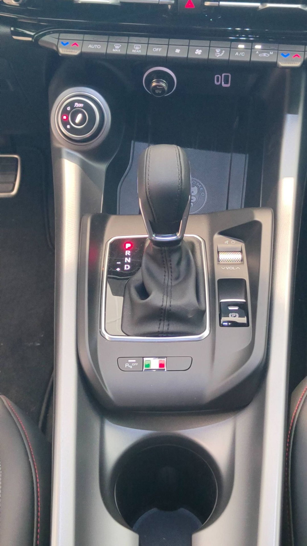 Alfa Romeo Tonale 1.5 hybrid Veloce 160cv tct7 (13)