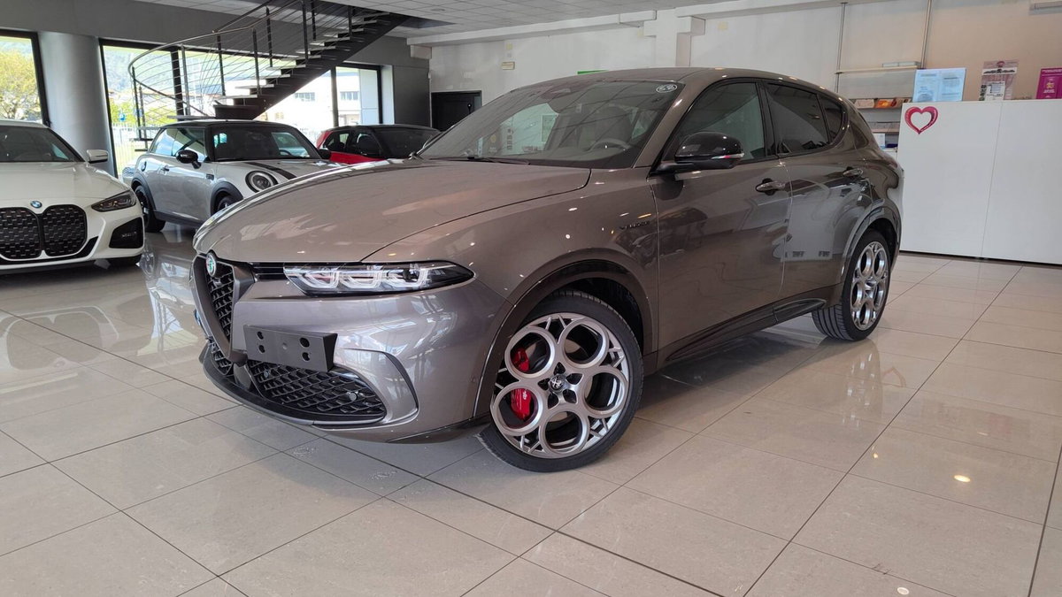 Alfa Romeo Tonale 1.5 hybrid Veloce 160cv tct7 (2)