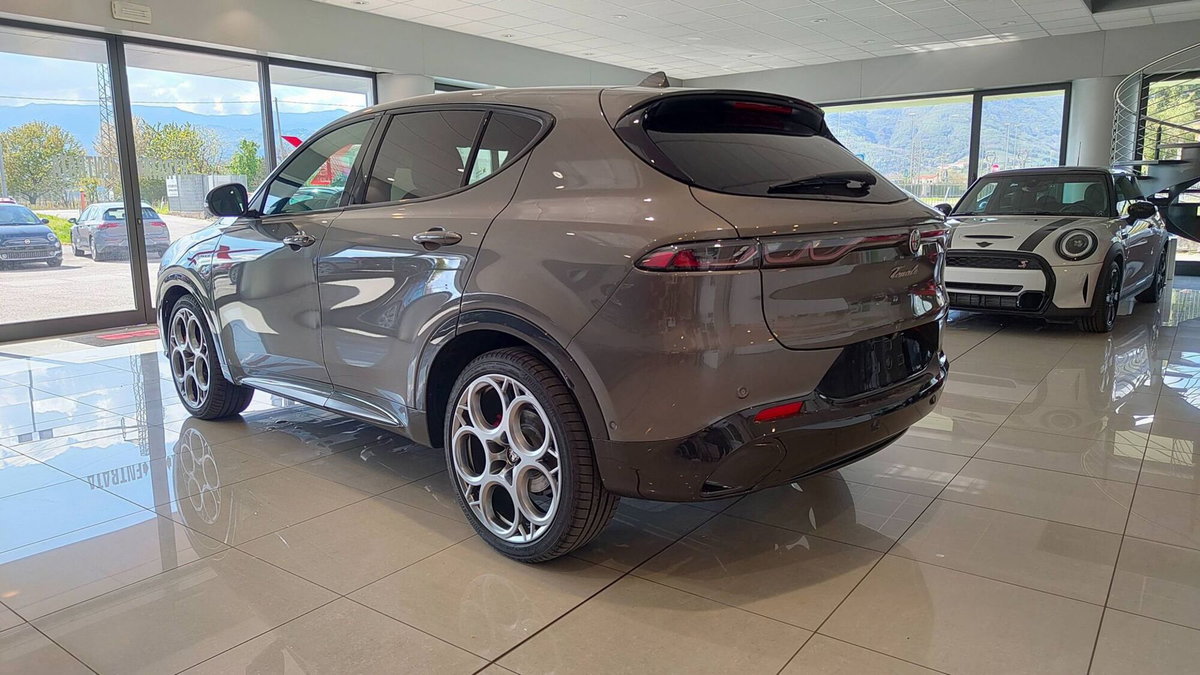 Alfa Romeo Tonale 1.5 hybrid Veloce 160cv tct7 (5)