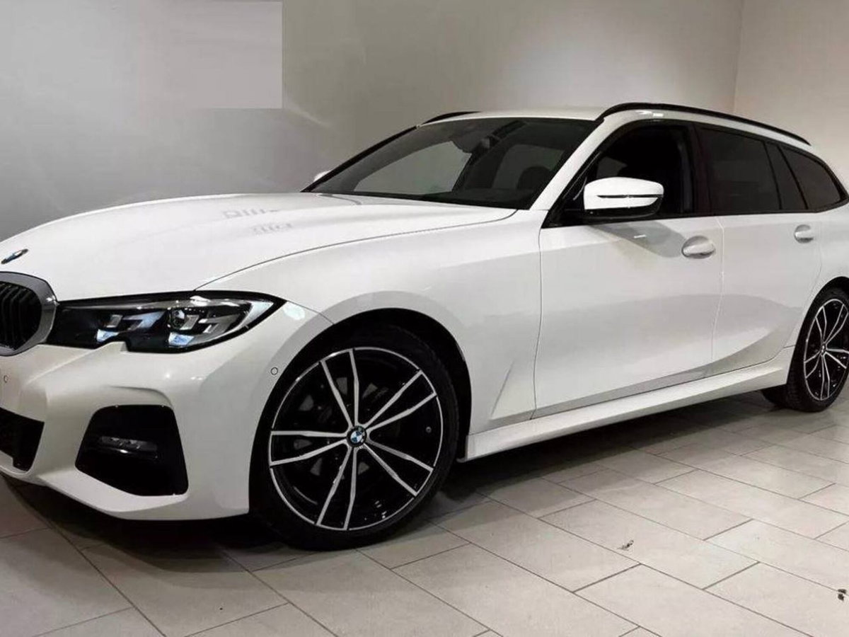 BMW Serie 3 Touring 320d 48V xDrive  Msport (4)