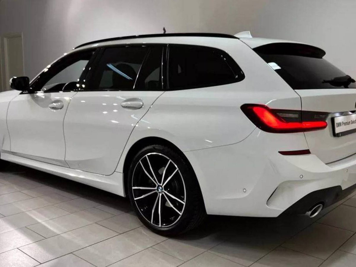 BMW Serie 3 Touring 320d 48V xDrive  Msport (6)