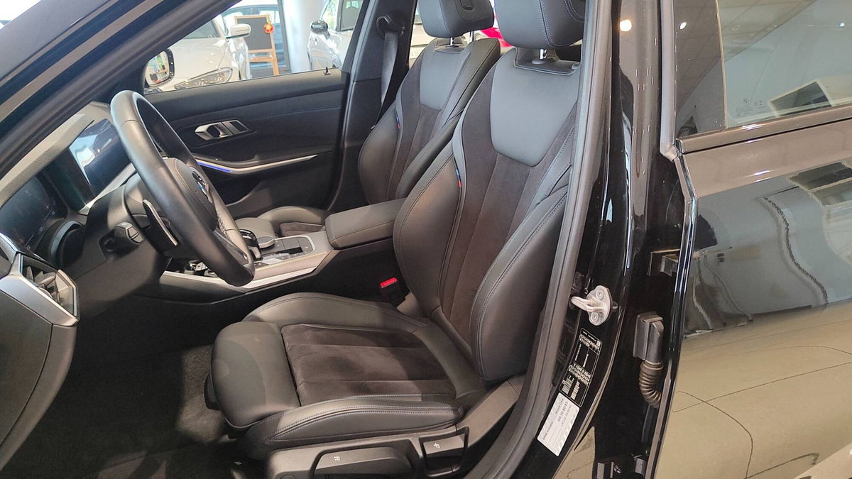 BMW Serie 3 Touring 320i  Msport (14)