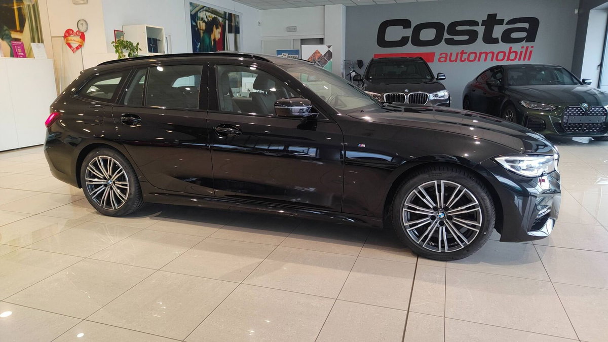 BMW Serie 3 Touring 320i  Msport (4)