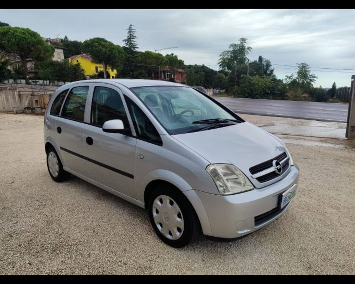 Opel Meriva 1.6 16V Club (6)