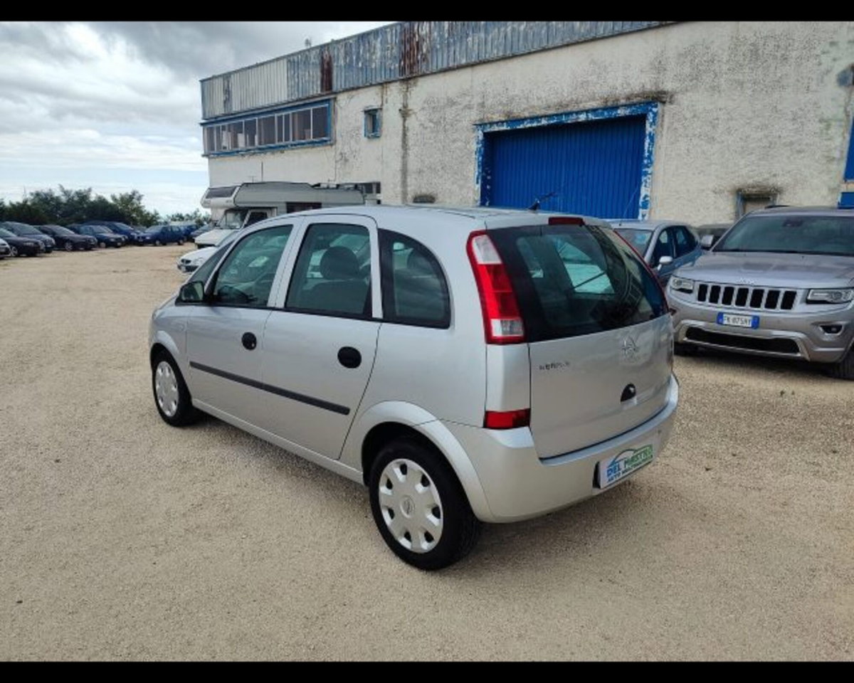 Opel Meriva 1.6 16V Club (7)
