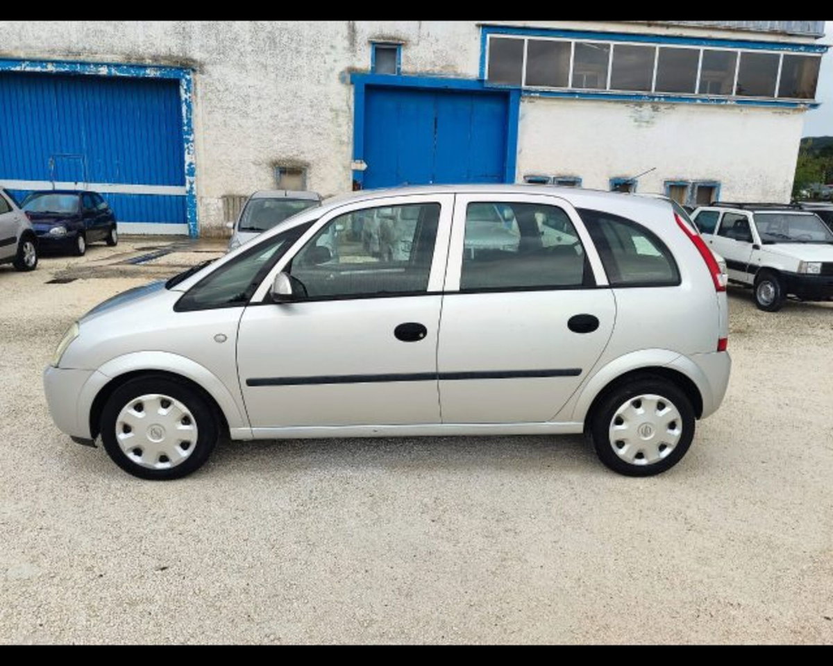 Opel Meriva 1.6 16V Club (5)