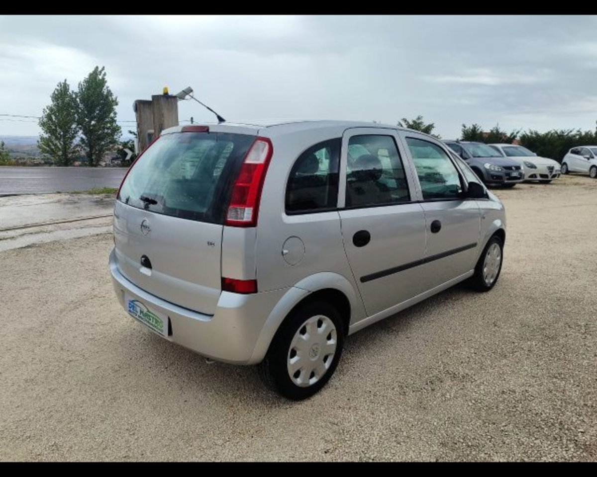 Opel Meriva 1.6 16V Club (3)