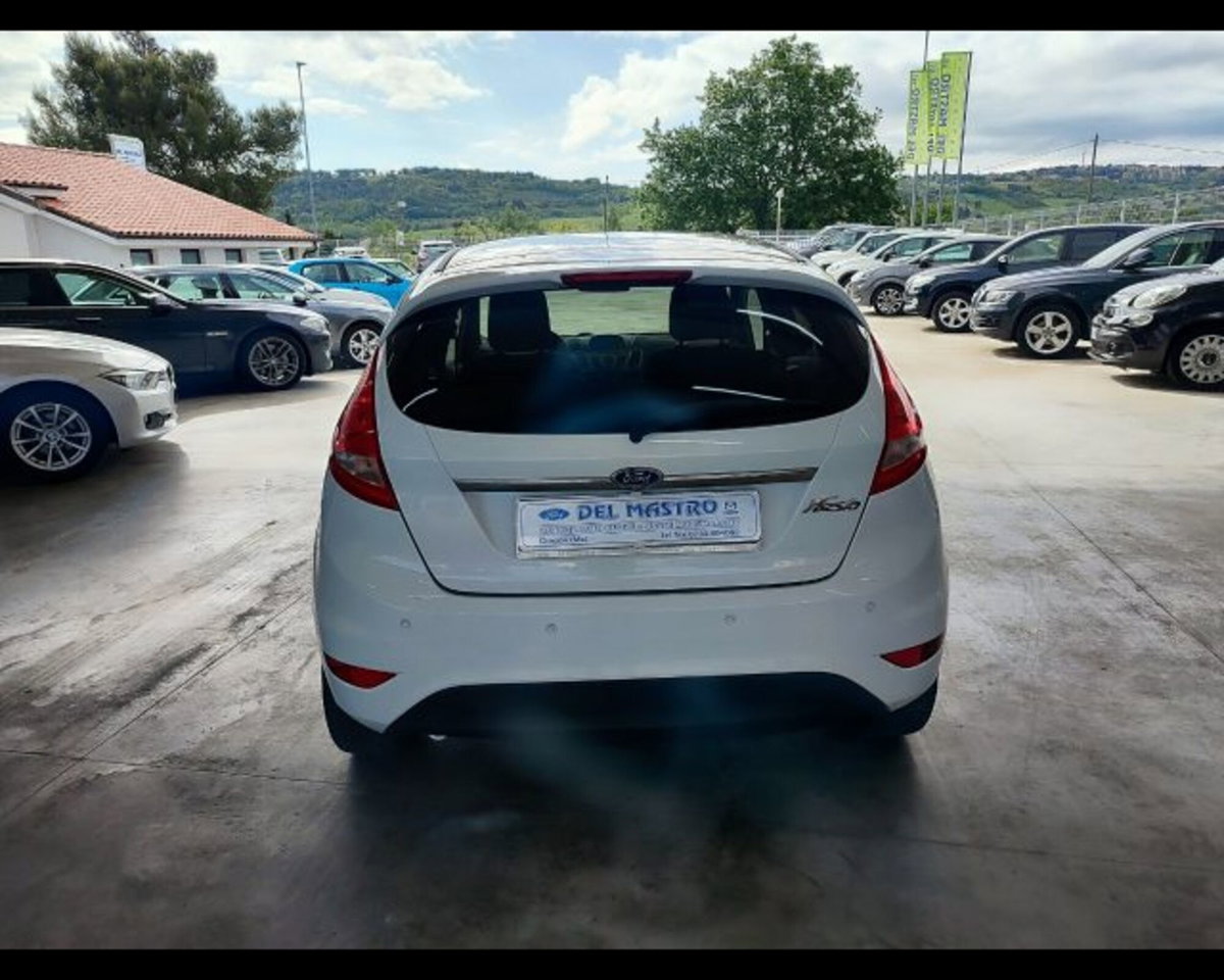 Ford Fiesta 1.4 5 porte Bz.- GPL Titanium (8)