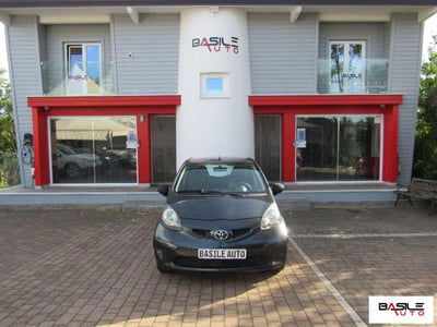 Toyota Aygo 1.0 12V VVT-i 5 porte Now usata