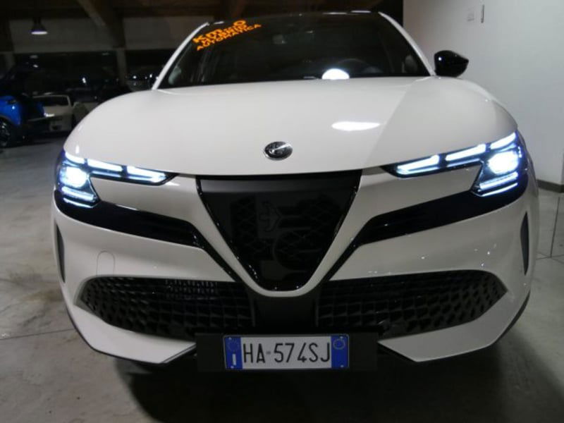 Alfa Romeo Junior 1.2 ibrida Speciale 145cv edct6