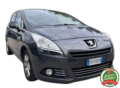 Peugeot 5008 1.6 e-HDi 112CV Stop&Start cambio robotizzato Family usata