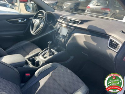 Nissan Qashqai 1.5 dCi Tekna (6)