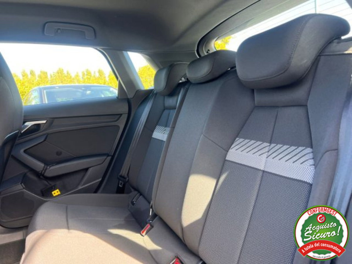 Audi A3 Sportback 35 TDI S tronic S line edition (5)