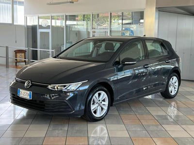 Volkswagen Golf Variant 1.0 eTSI EVO DSG Life usata