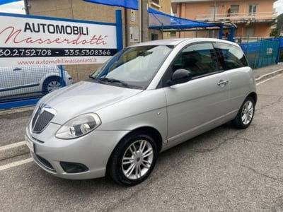 Lancia Ypsilon 1.2 69 CV Platinum usata