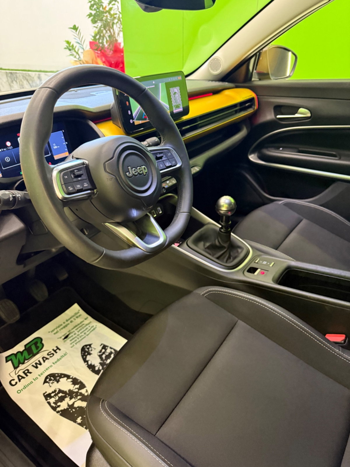 Jeep Avenger 1.2 turbo Summit fwd 100cv (19)