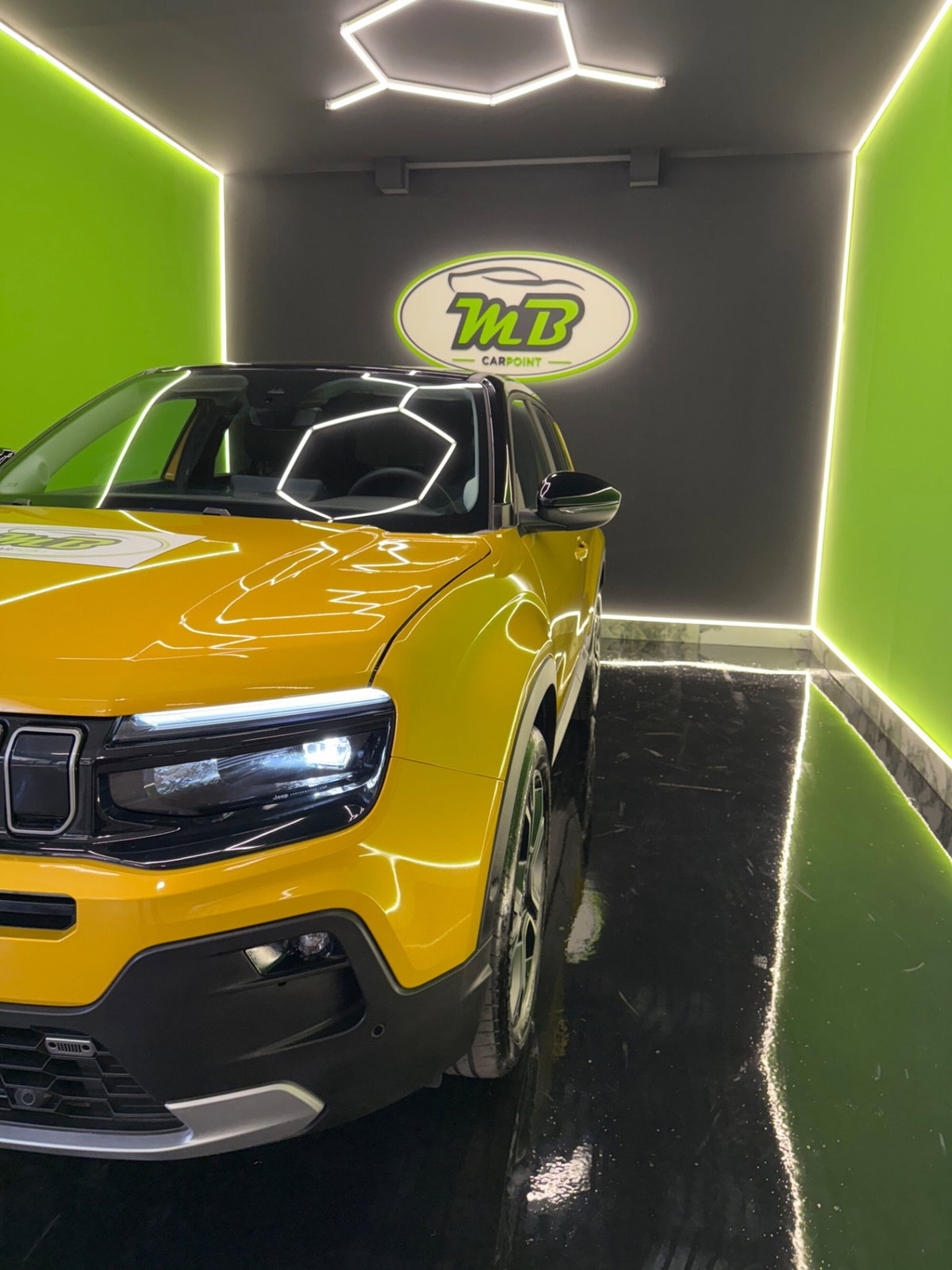 Jeep Avenger 1.2 turbo Summit fwd 100cv (4)